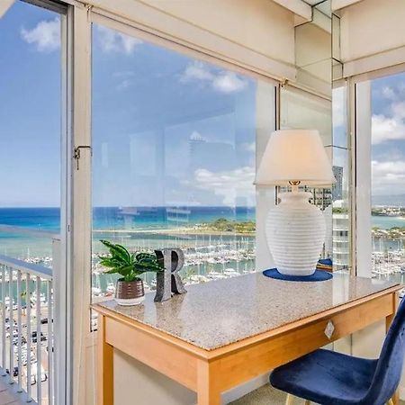 Ilikai #1743 Panoramic Views On Waikiki Beach Apart otel Honolulu Dış mekan fotoğraf